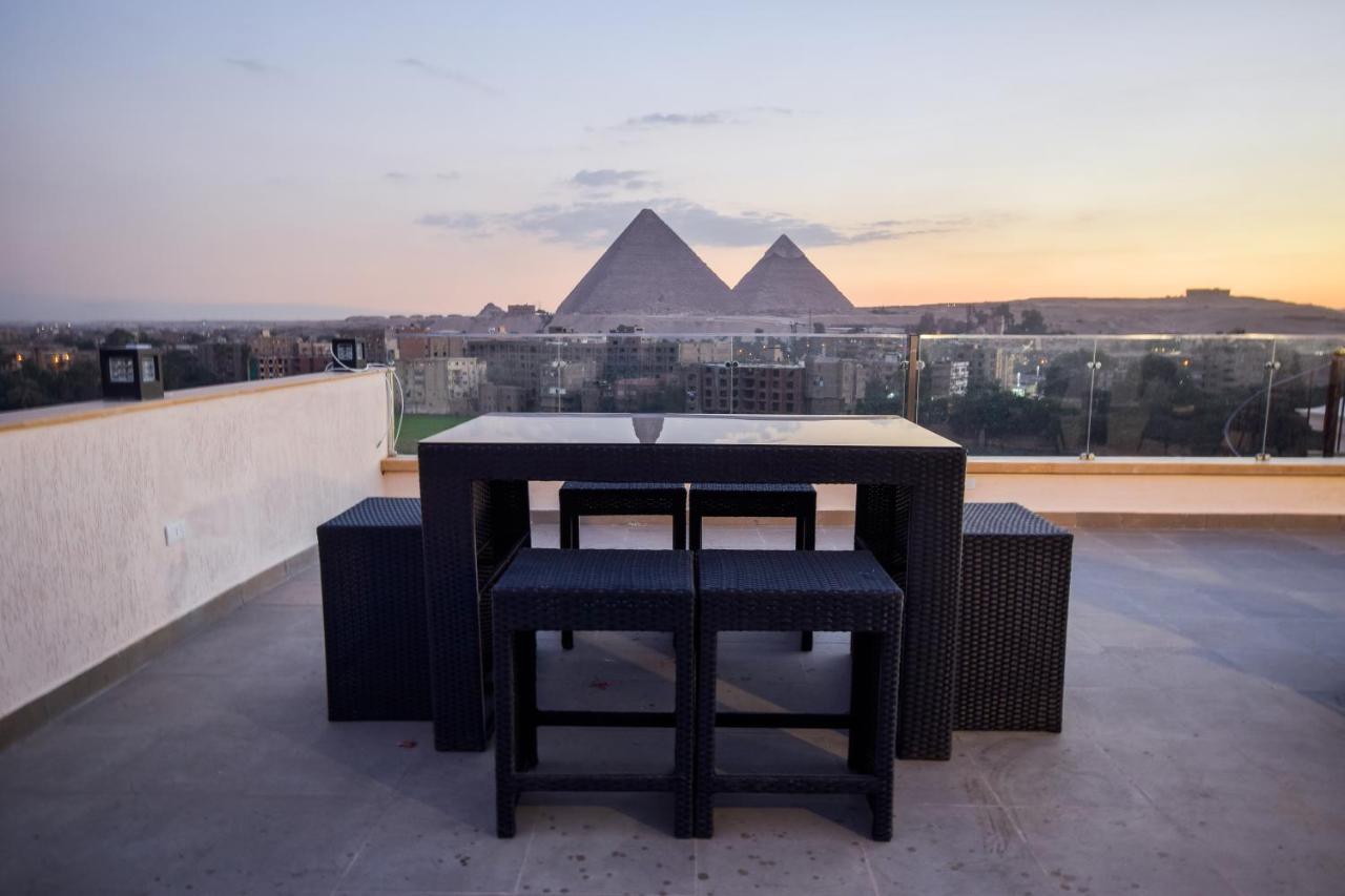 New Pyramid Quen Hotel Kairo Exteriör bild